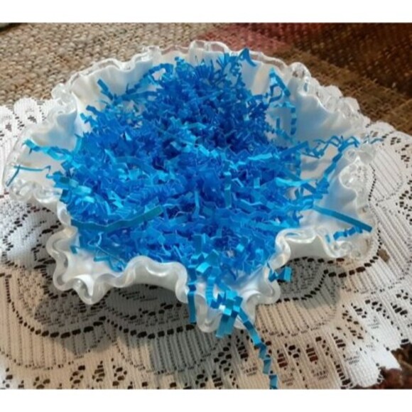 VINTAGE FENTON SILVER CREST MILK GLASS RUFFLE EDGE 8” BONBON Candy DISH - Picture 2 of 8